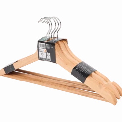 Houten kledinghangers < Action Outlet